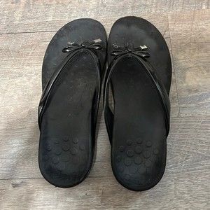 Vionic Womens Bella Black Patent - Size 9